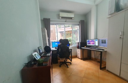 CẦN CHO THUÊ NHÀ NGÕ Ô TÔ TRÁNH PHỐ LẠC NGHIỆP, 4 TẦNG, 35M2, 3 NGỦ, 3 WC, 17.5 TRIỆU